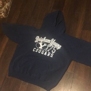 BYU SWEAT SHIRT